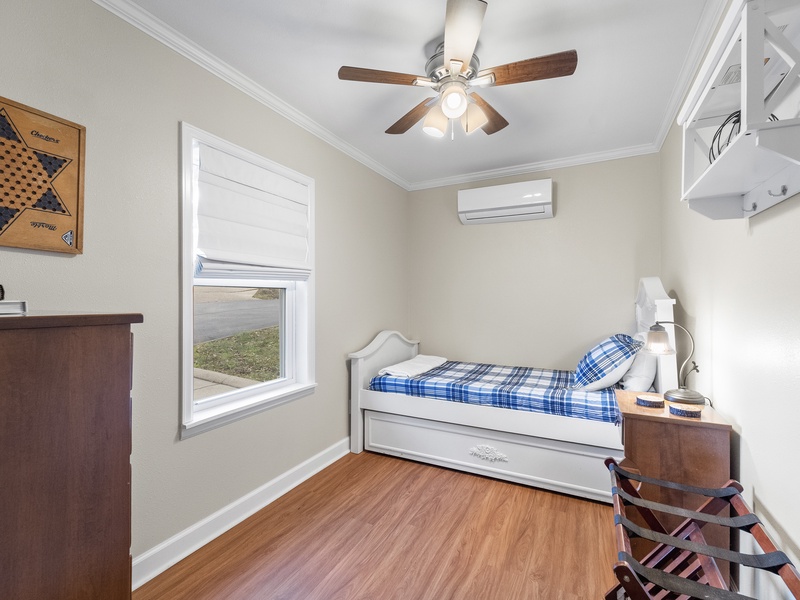 BEDROOM 2 - TWIN BED WITH TWIN TRUNDLE