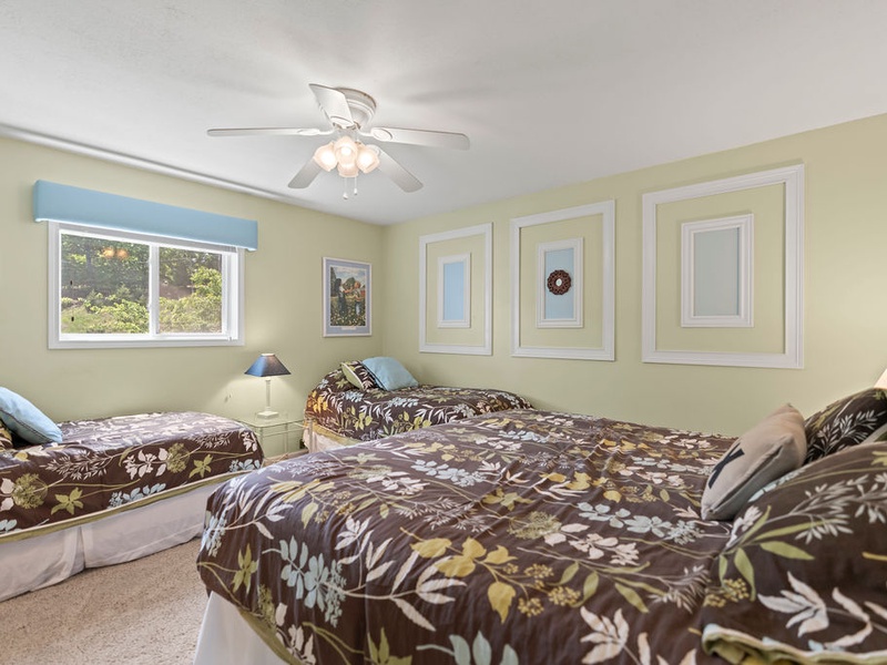 Bedroom 3 - Queen & 2 twins main level