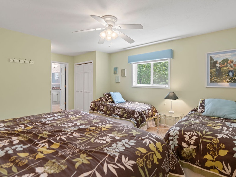 Bedroom 3 - Queen & 2 twins main level