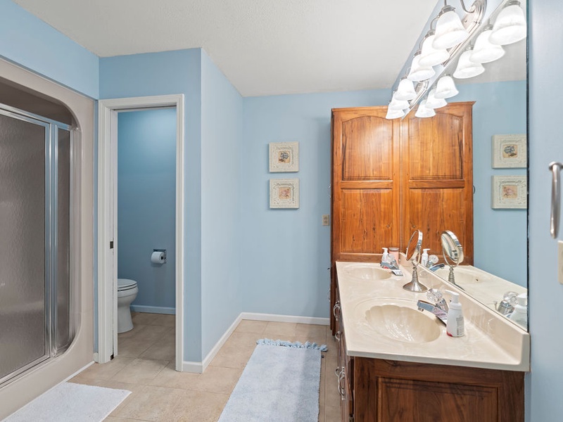 Bathroom 4 - main level