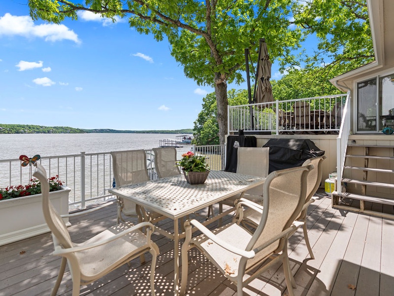 Lakeview deck
