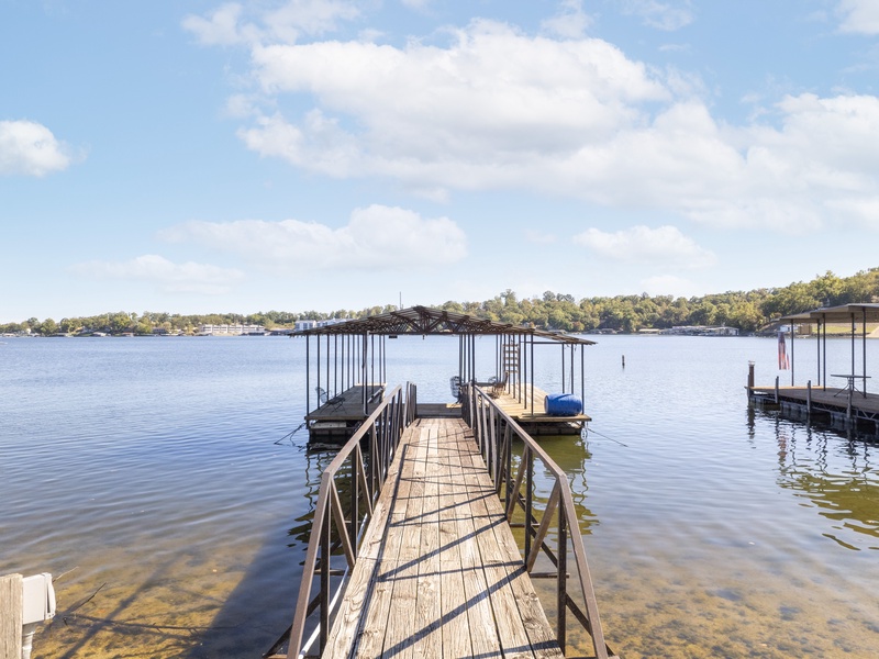 LAKEOZARKVACATION.COM