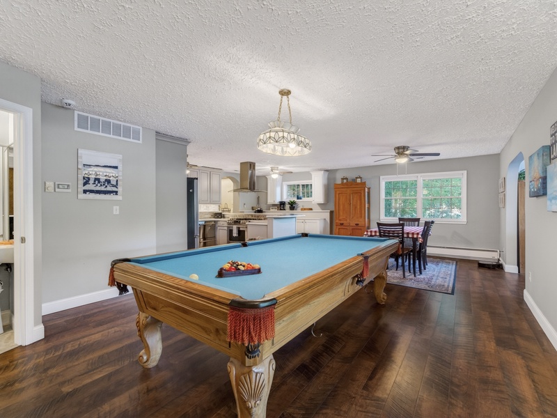 GAME AREA