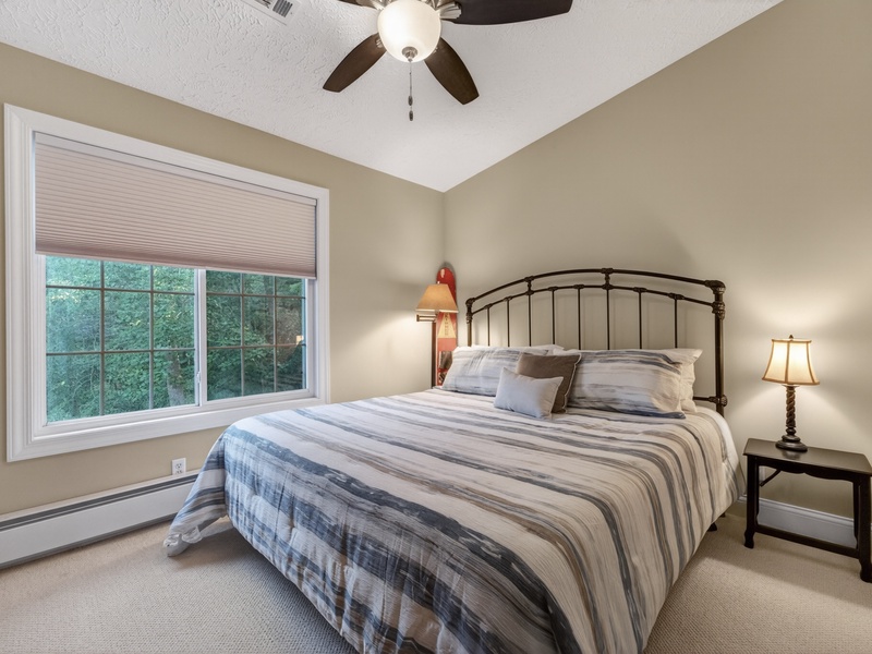 BEDROOM 4 - KING BED UPPER LEVEL