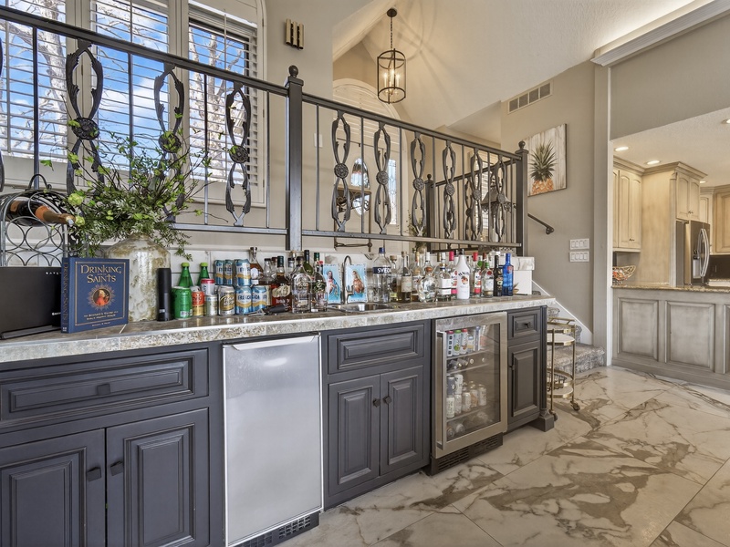 WET BAR