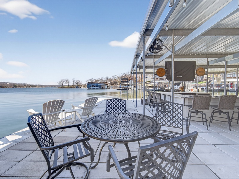 LAKEOZARKVACATION.COM