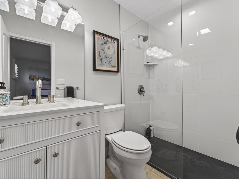 BATHROOM 2 - OFF BEDROOM 3