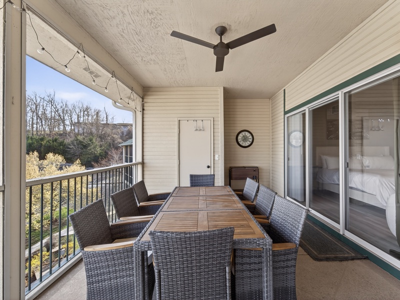 BACK DECK