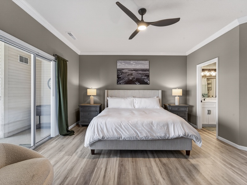 BEDROOM 1 - KING BED