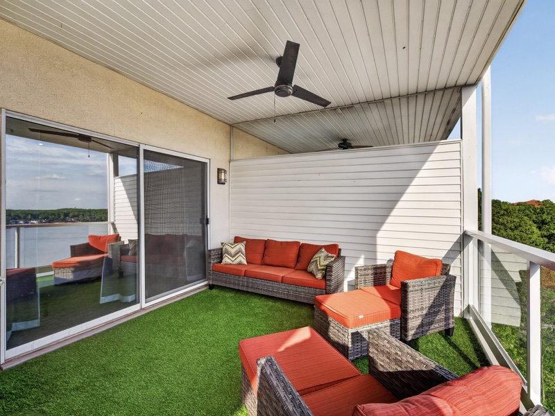 LAKEVIEW DECK