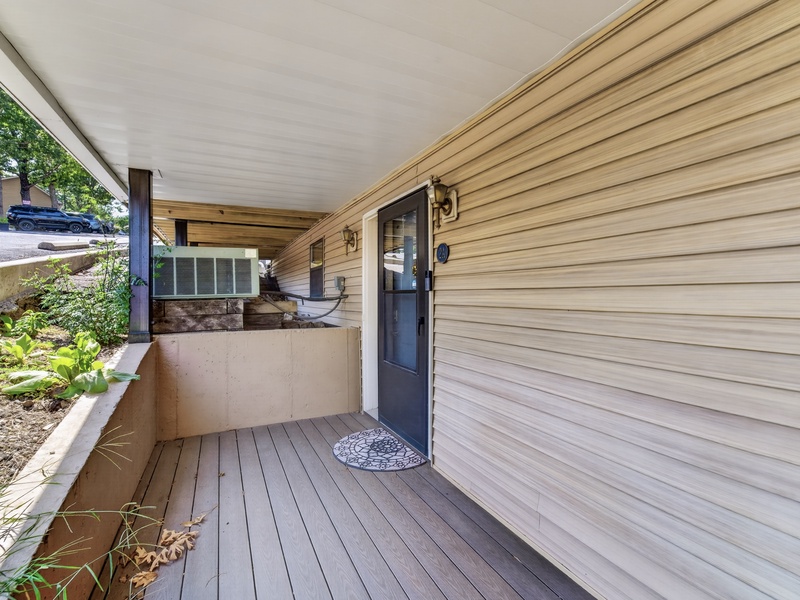 FRONT ENTRY