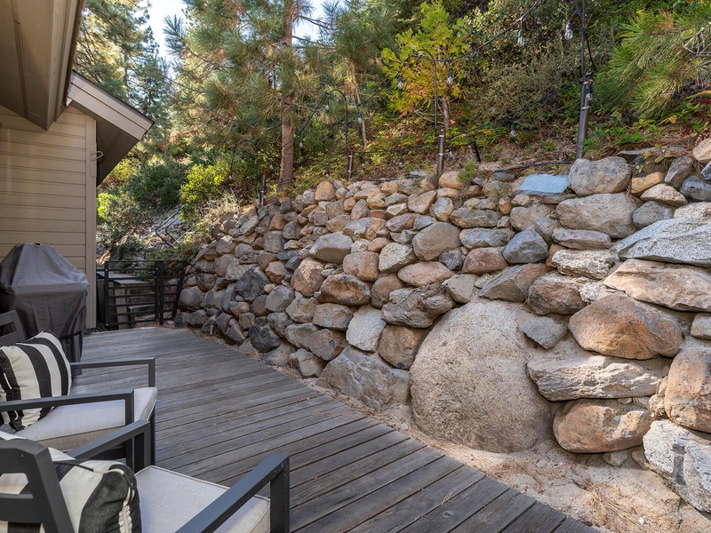 Back deck with Barbecue 