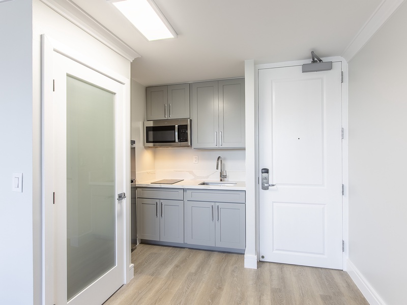 Kitchenette with and Mid Size Refrigerator