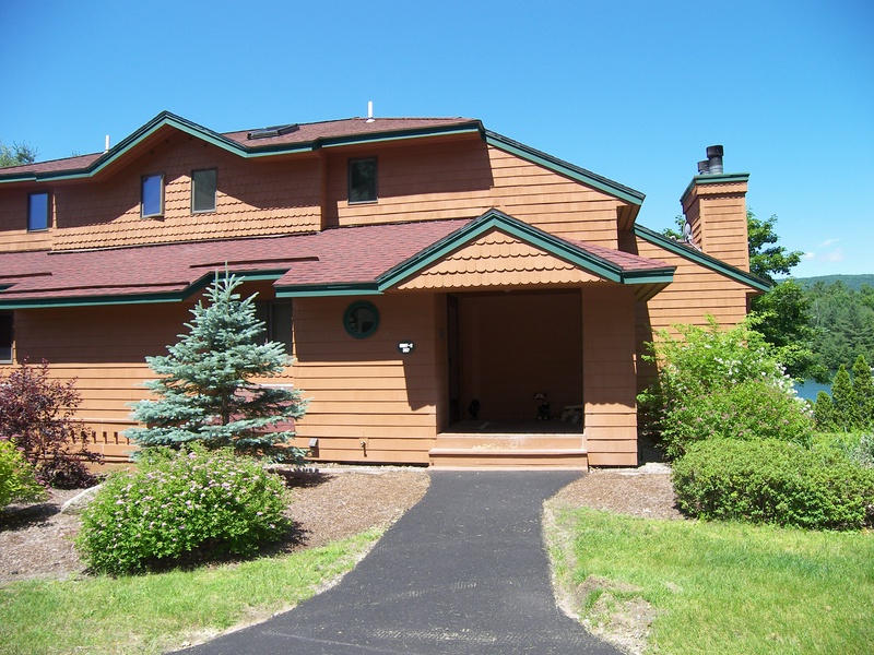 Deer Park 307 Main Entry