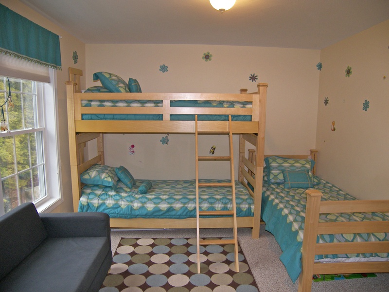 Bunk Bedroom with Extra Long Beds