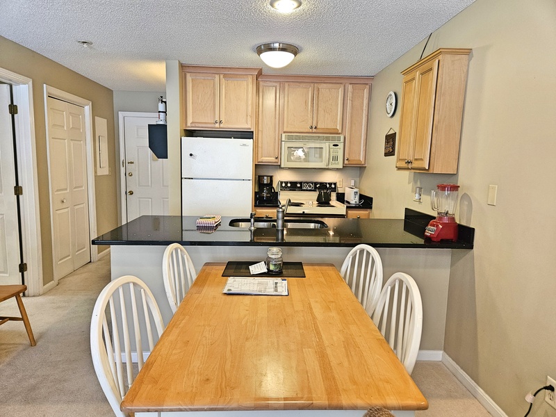 Dining area toward entry