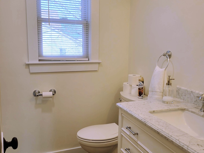 Half upstairs hall bath