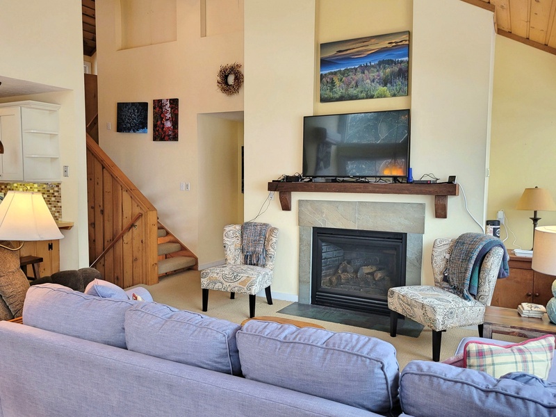 Upper living area with fireplace