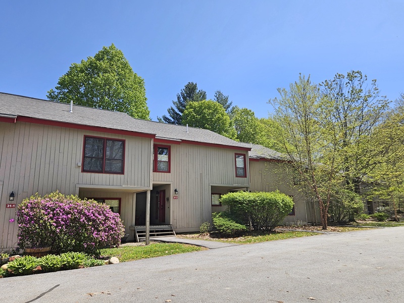 The second townhome