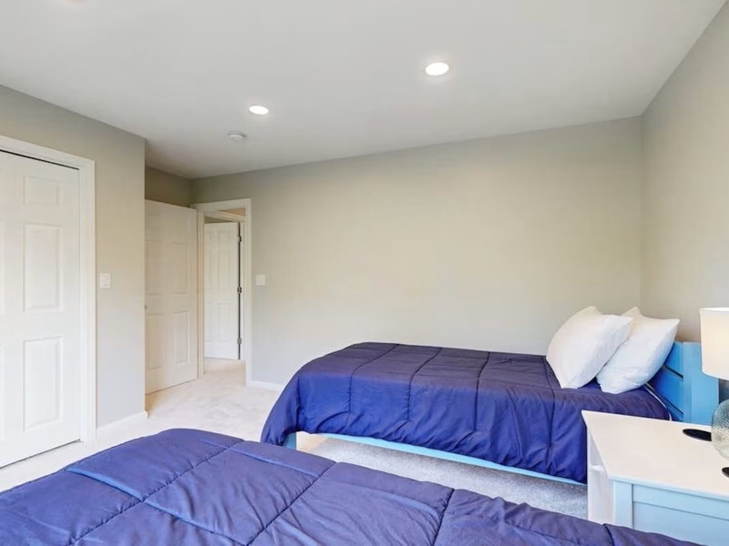 Bedroom #3 - 2 Twin Beds Bed