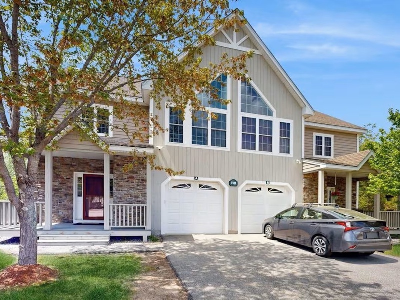 Pull into your garage and let the vacation enjoyment begin!!