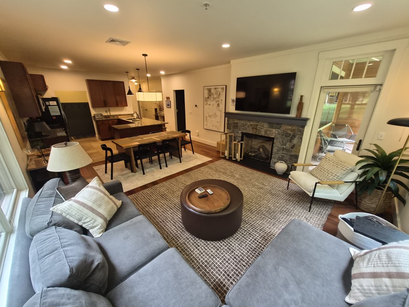 South Peak D1 - Living Area