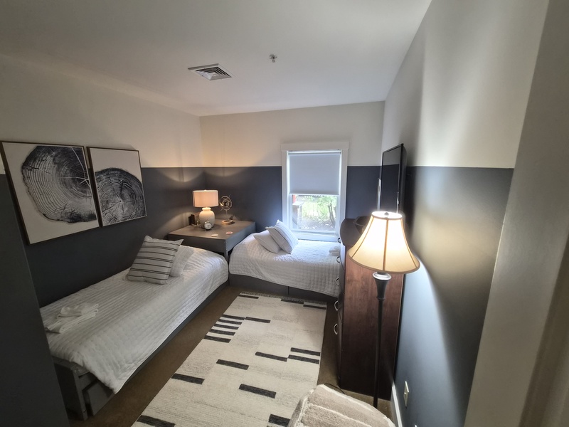 South Peak D1 - Twin Bedroom