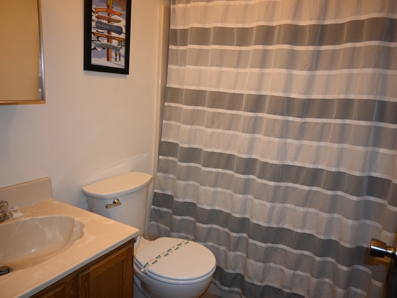 Main Bath on 2nd floor