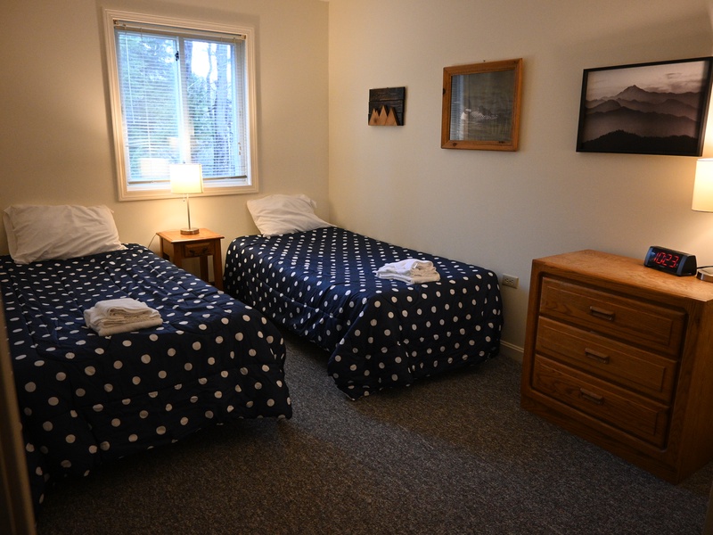 Twin Bedroom