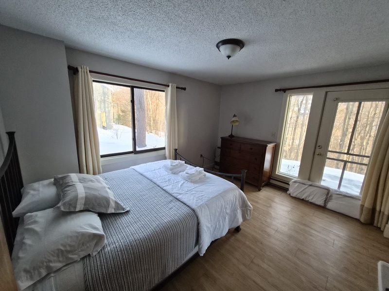 Second Bedroom w/ Queen Bed on Lower Level