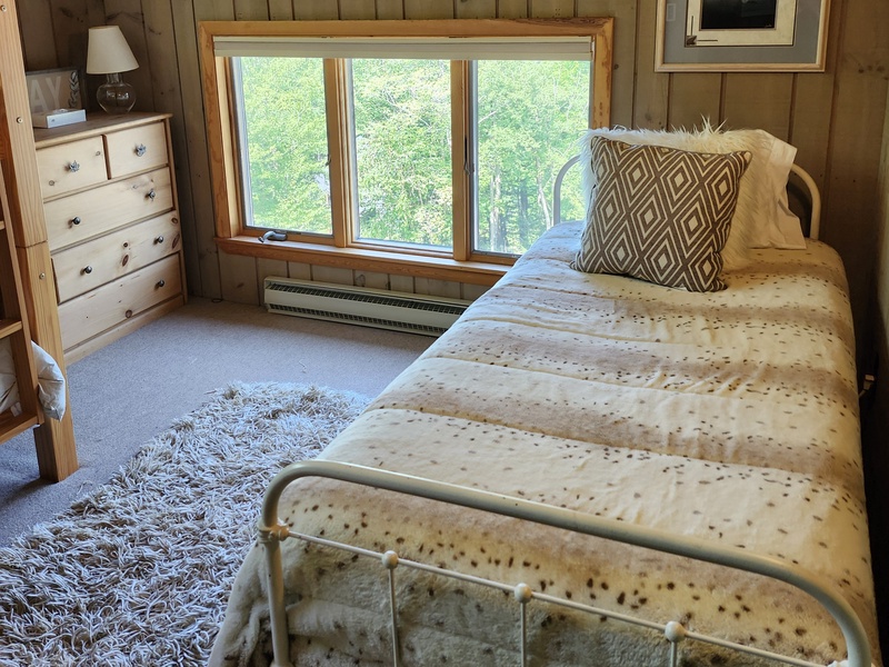 Twin Bedroom - Top Floor