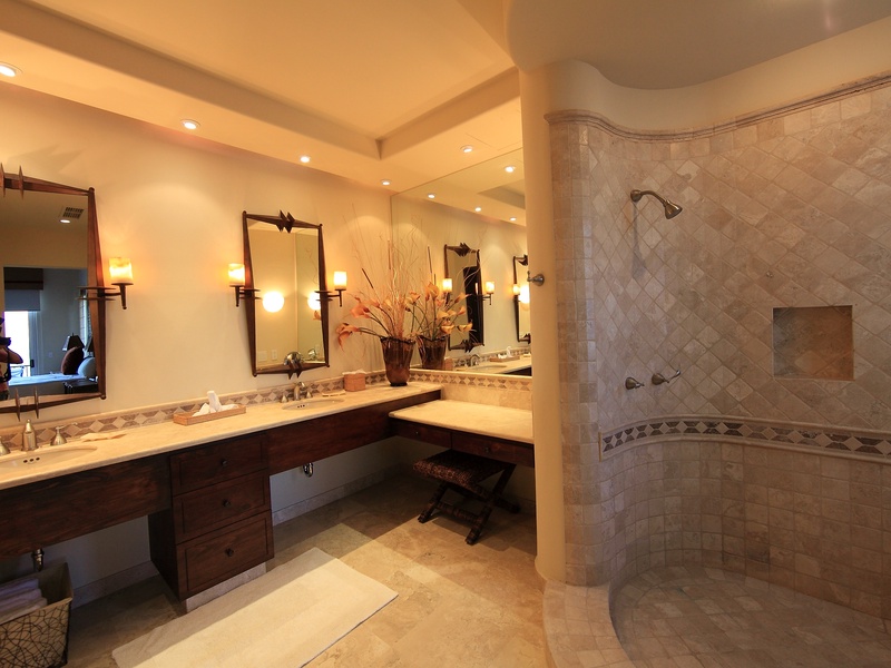 Second Master Bathroom