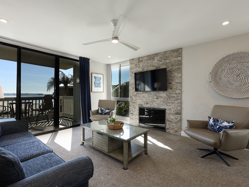 D14 living room