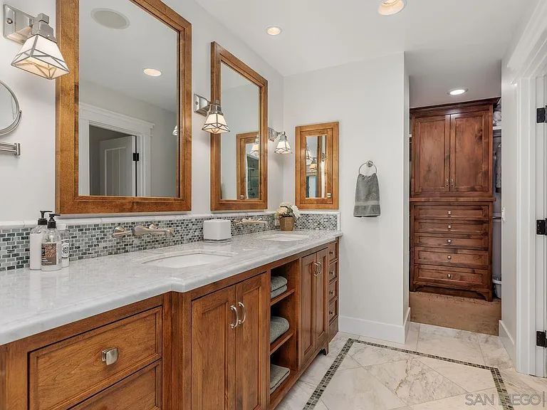 Primary en suite