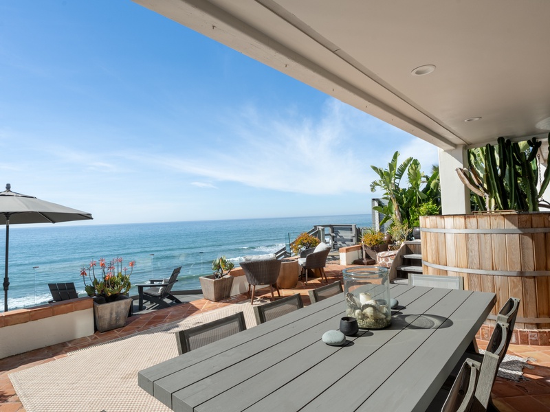 Oceanfront deck with hot tub