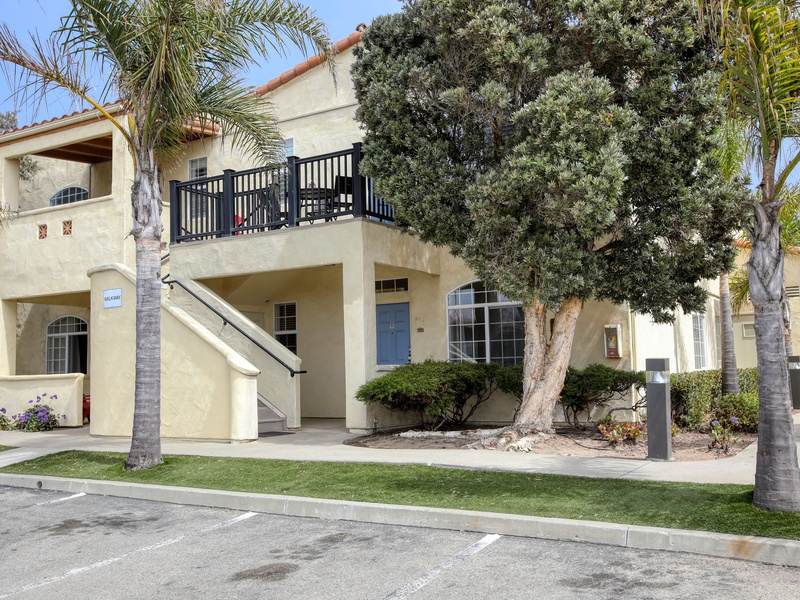 Coastal Gem, Unit 505, is a cozy downstairs retreat in Building 5—easy access and perfect for a relaxed seaside stay.
