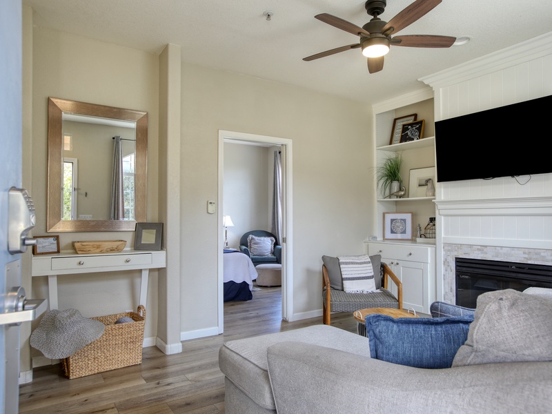 Welcome to Pacific Coast Hideaway — your peaceful beachside escape nestled in the heart of Oceano, California.