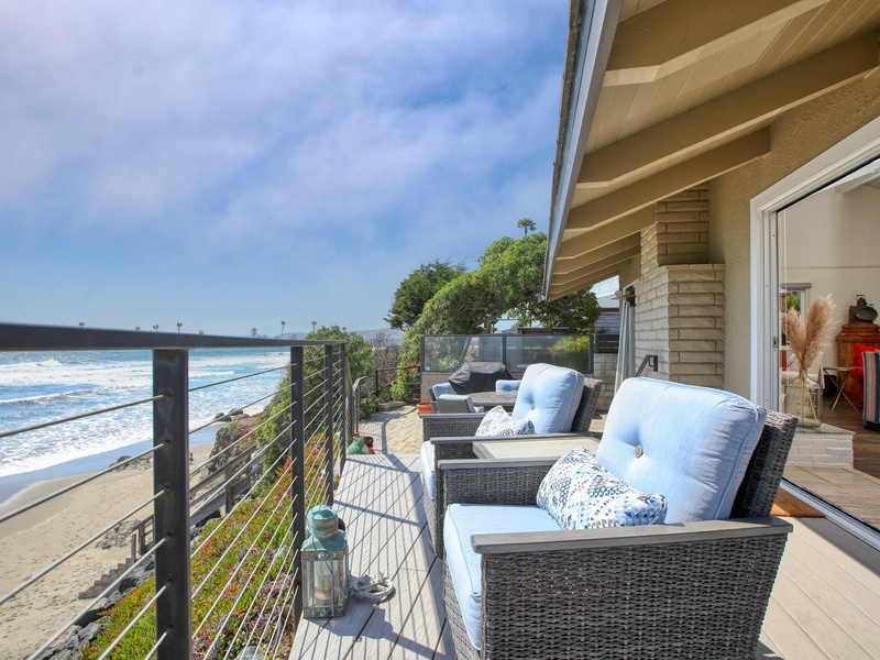 Experience coastal living at its finest in this beautiful oceanfront beach house located in the quiet, charming town of Cayucos, California.