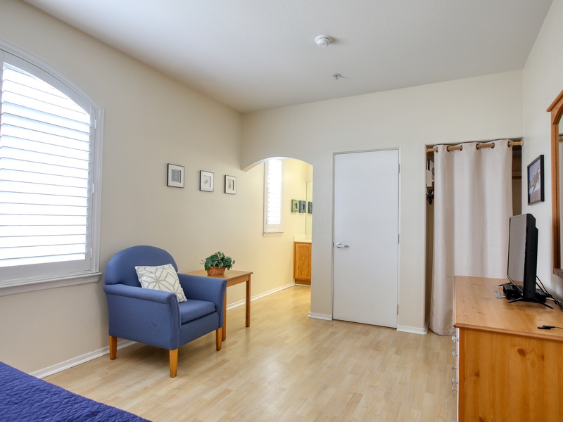 Plenty of storage for all of your vacation belongings! 