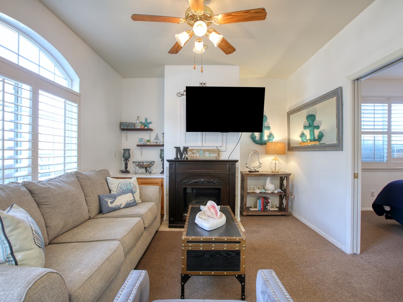 Bringing the beach indoors — cozy up in this seaside-inspired living space!!