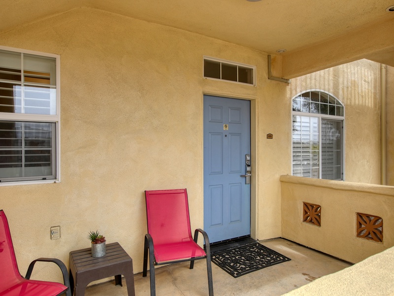 Welcome to your cozy ground-floor getaway.
