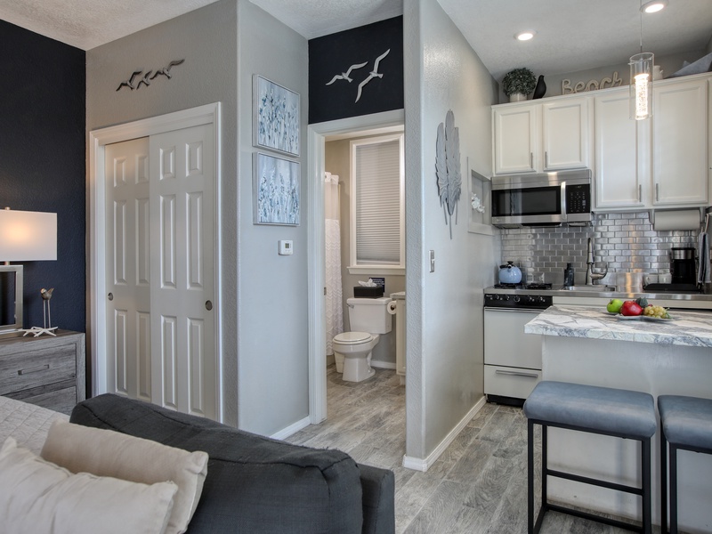 The counter comes with two bar stools—perfect for a casual brunch or as a convenient spot to get a little work done.